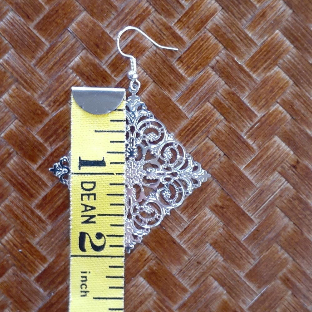 👉*NWOT* DELICATE FINE FILIGREE EARRINGS ~LIGHT & SHINE ~LOVELY - Picture 6 of 7